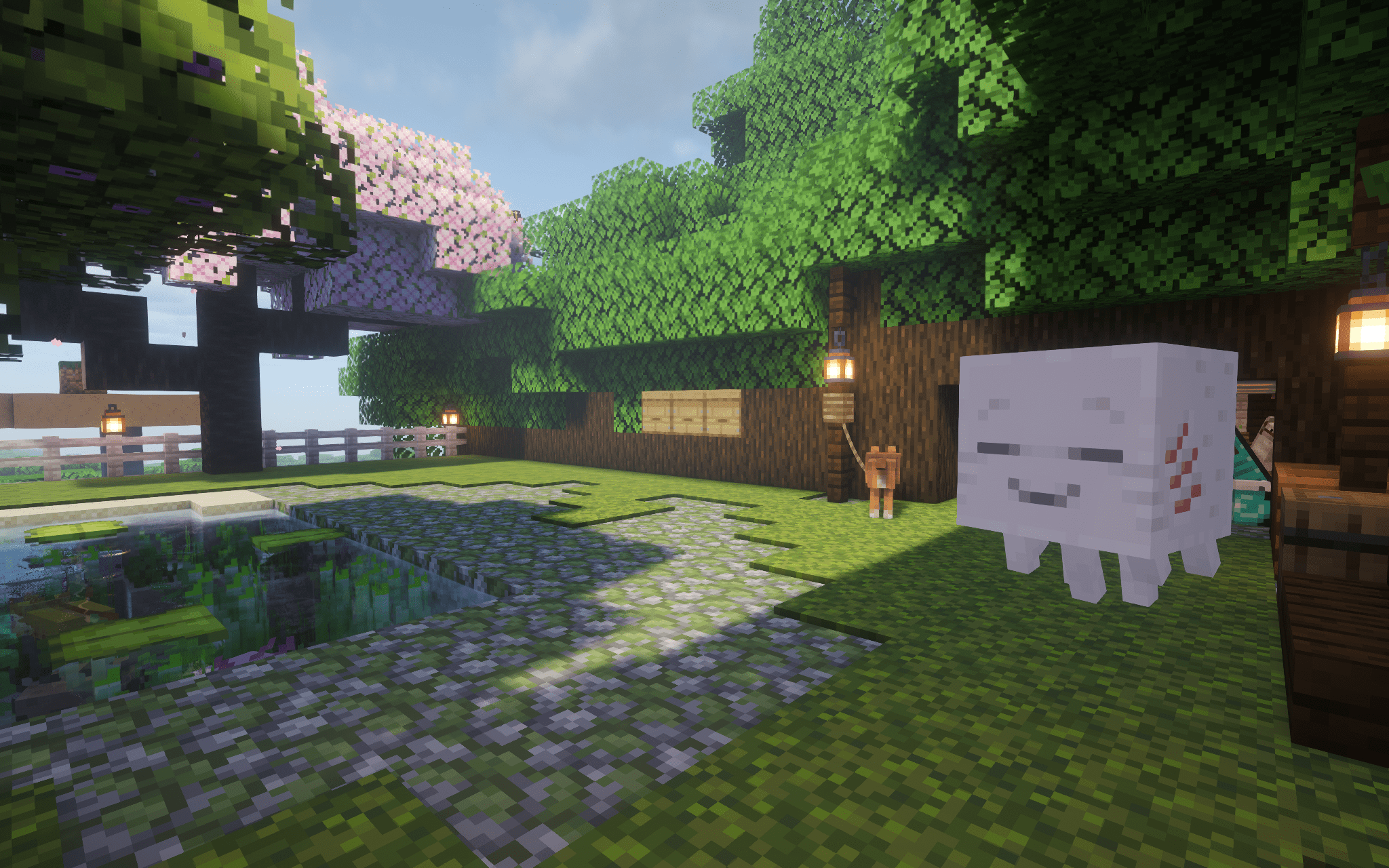 Why yes, it's a Happy Ghast